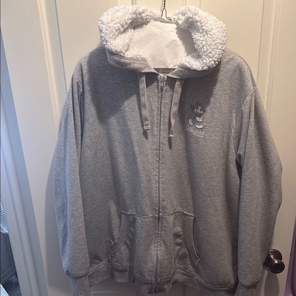 Disneyland Gray White Fuzzy Lined Zip Up Hoodie